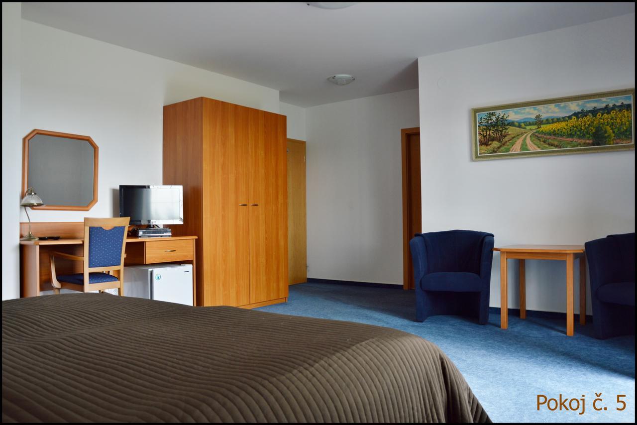 Penzion Stary Dvur Nove Dvory  Exterior photo