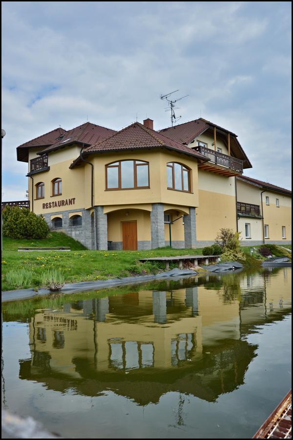 Penzion Stary Dvur Nove Dvory  Exterior photo